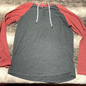 EUC Men’s shirt with hood